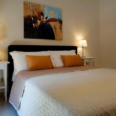 Xenia B&B เปียซซา อาร์เมรีนา ภายนอก รูปภาพ