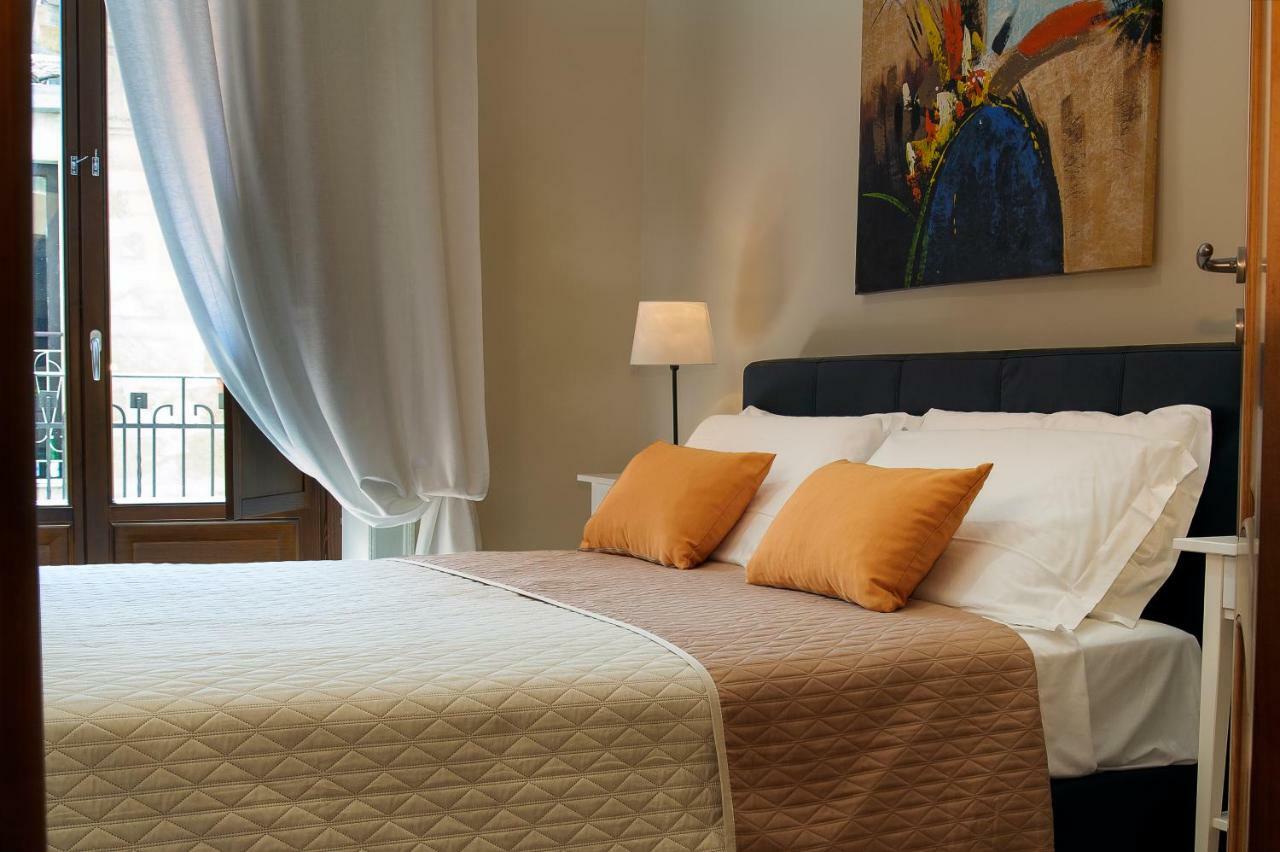 Xenia B&B เปียซซา อาร์เมรีนา ภายนอก รูปภาพ