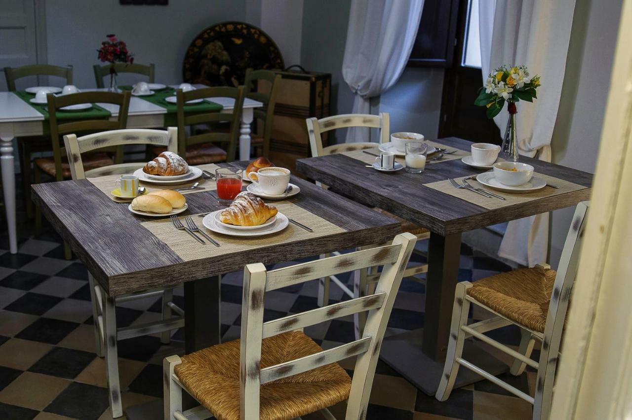 Xenia B&B เปียซซา อาร์เมรีนา ภายนอก รูปภาพ