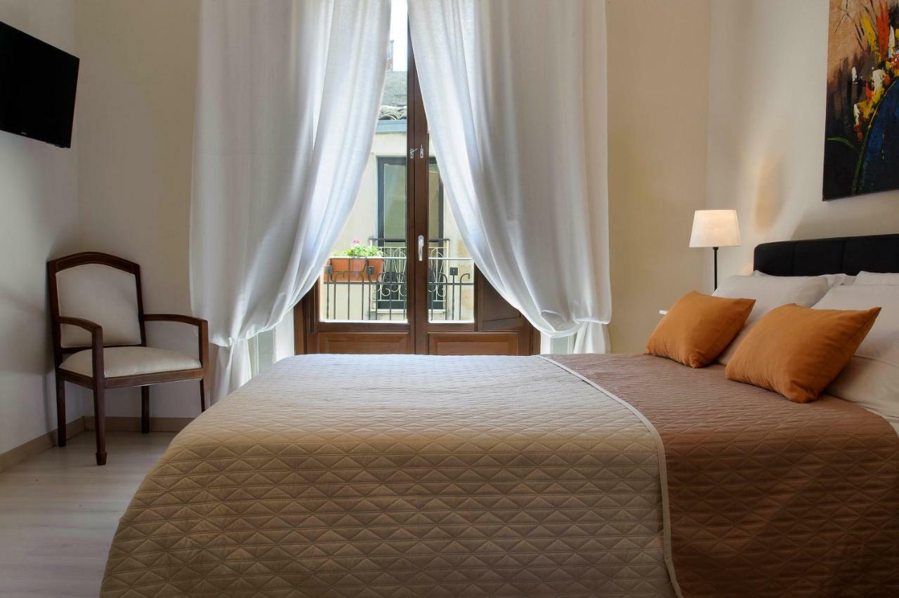 Xenia B&B เปียซซา อาร์เมรีนา ภายนอก รูปภาพ
