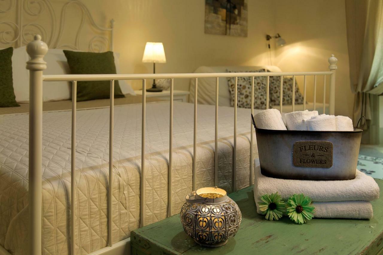 Xenia B&B เปียซซา อาร์เมรีนา ภายนอก รูปภาพ